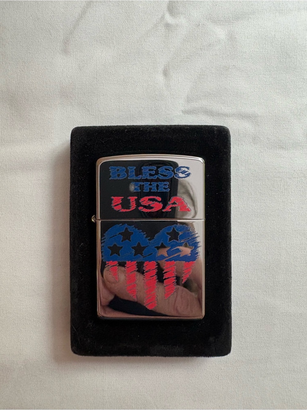 Rare Retired Un-Struck Bless The USA Zippo Lighter Patriotic